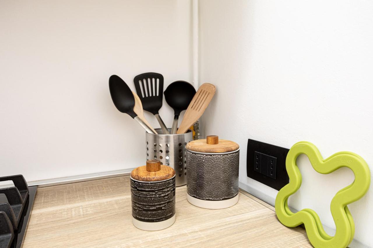 מילאנו Xenia Apartments - Enjoy Porta Venezia In Modern Apt- 10 Min From Duomo מראה חיצוני תמונה